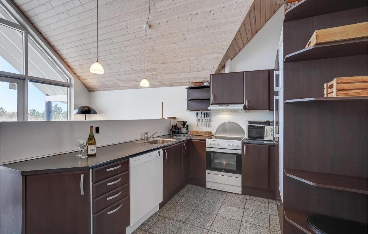 Amazing Home In Romo With Kitchen Toftum  エクステリア 写真